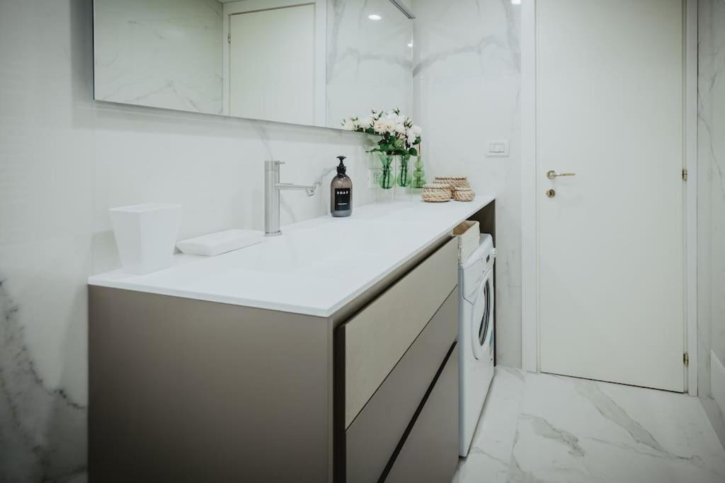 2 Min Da Piazza San Marco L-Home Венеция Экстерьер фото