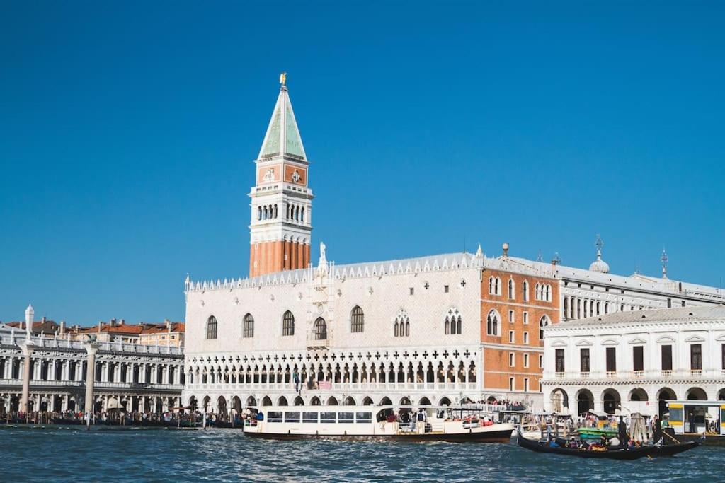 2 Min Da Piazza San Marco L-Home Венеция Экстерьер фото