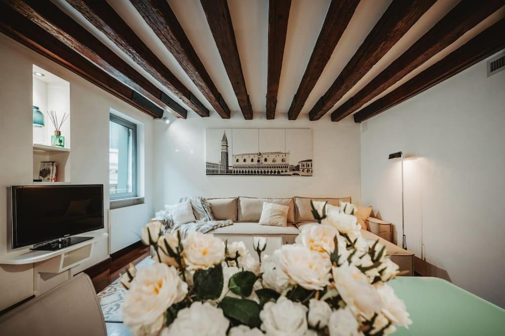 2 Min Da Piazza San Marco L-Home Венеция Экстерьер фото
